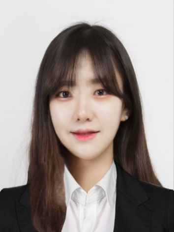 심은비